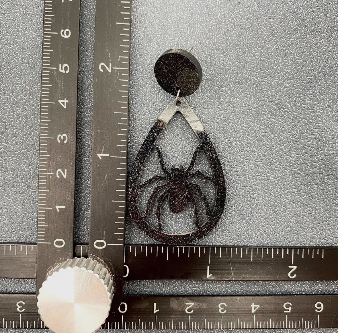 Teardrop Spider