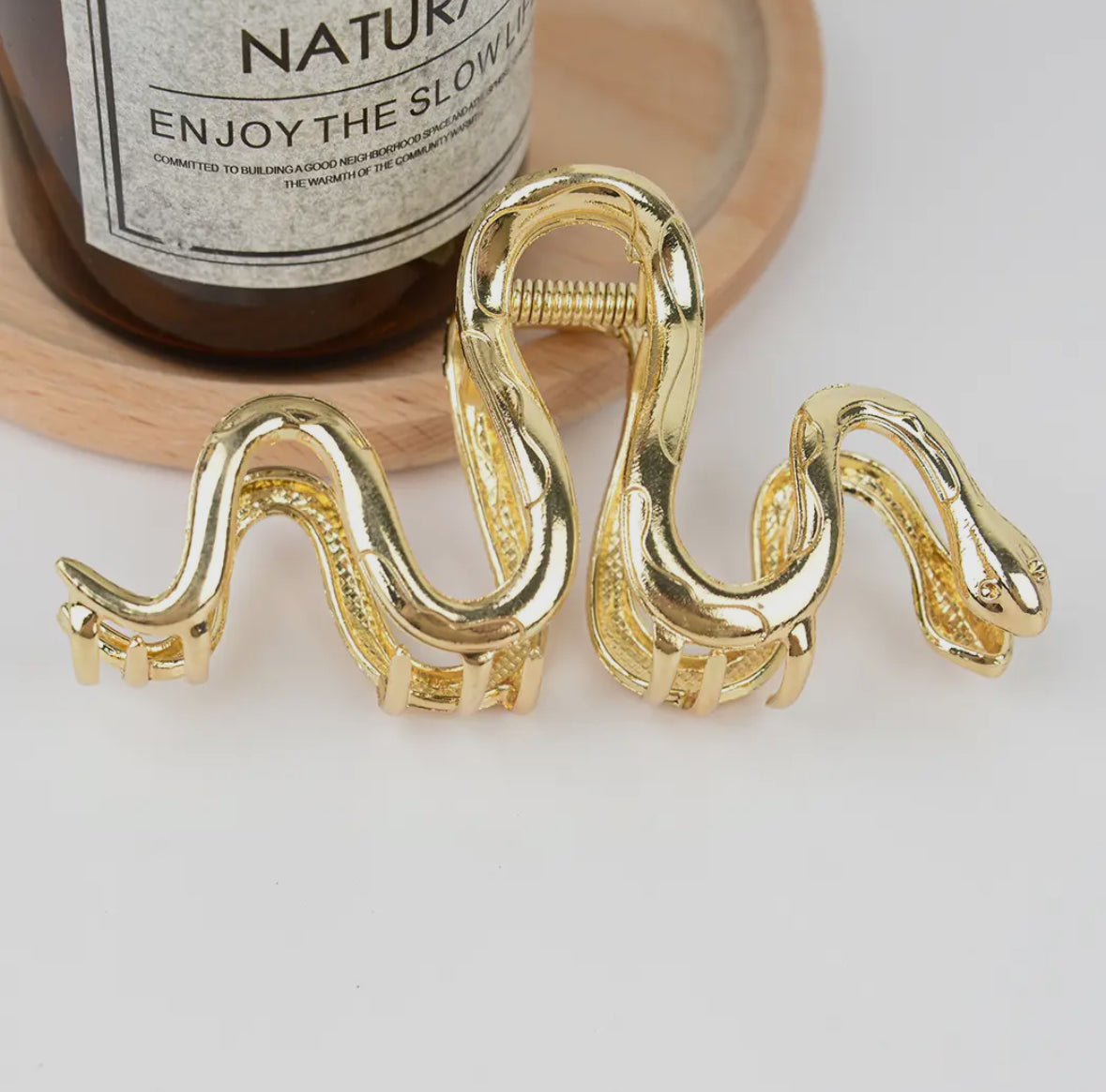Snake Hair Claw