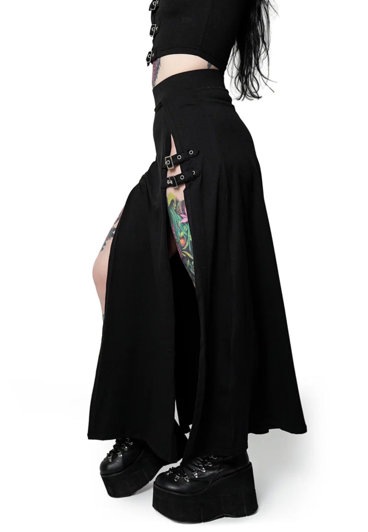 M-Line Buckle Skirt
