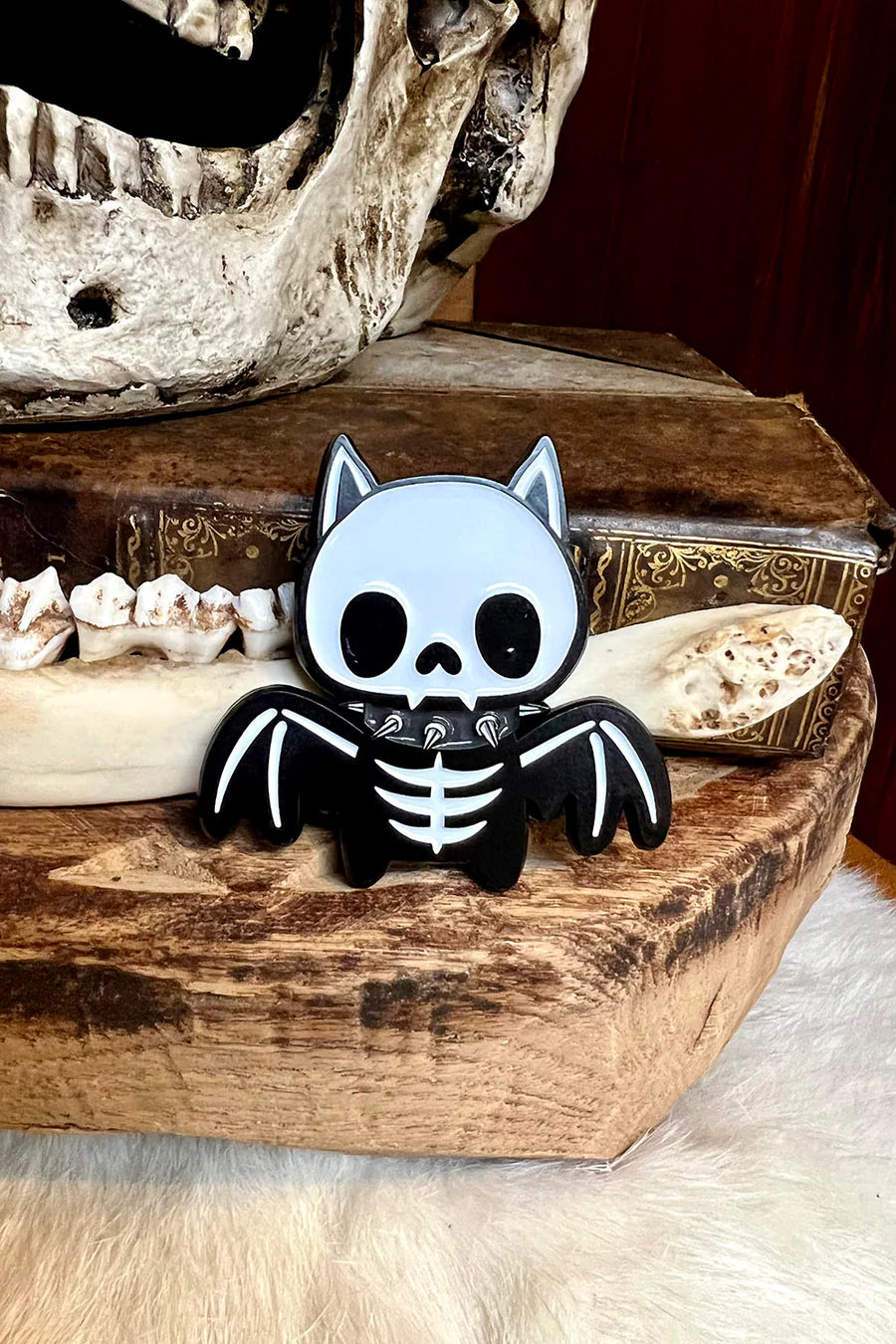 Bony Bat Pin