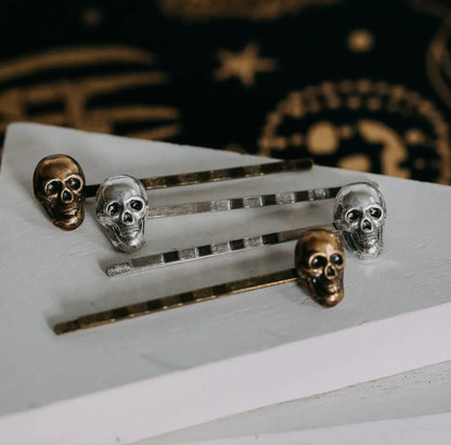 Skull Bobby Pins